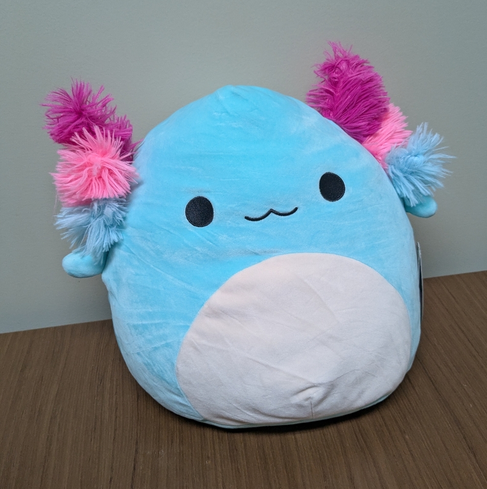 BNWT 12" Anastasia the Axolotl Squishdoo Squishmallow Plush